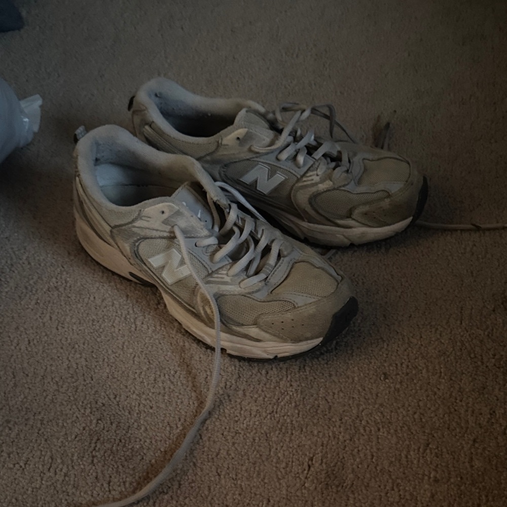 New Balance Men's Tan and Gray Sneakers